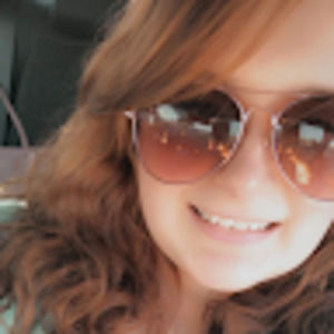 Meet your Posher, Marissa